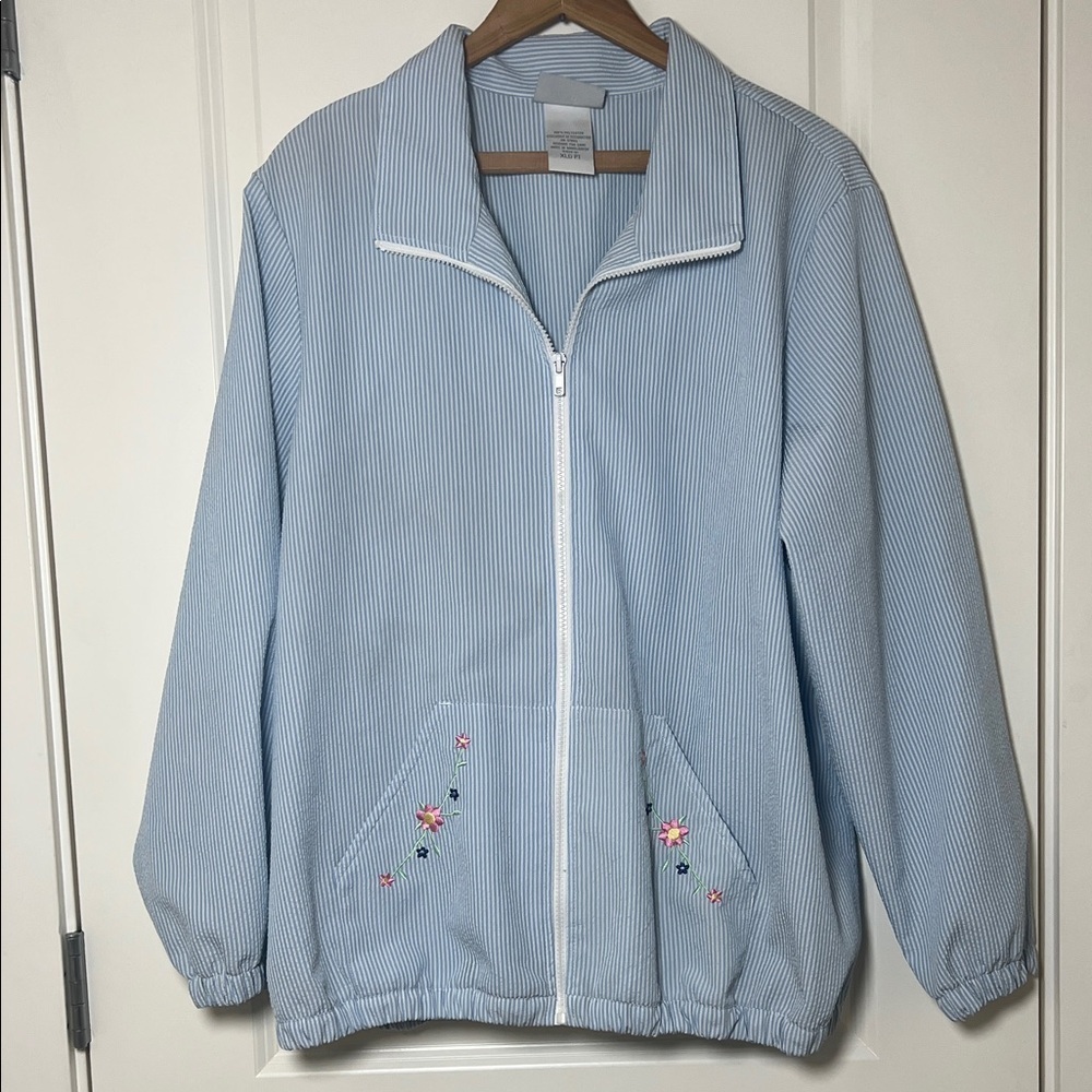 Vintage Blue Striped Jacket Embroidered Flowers Details Women’s XL Petite